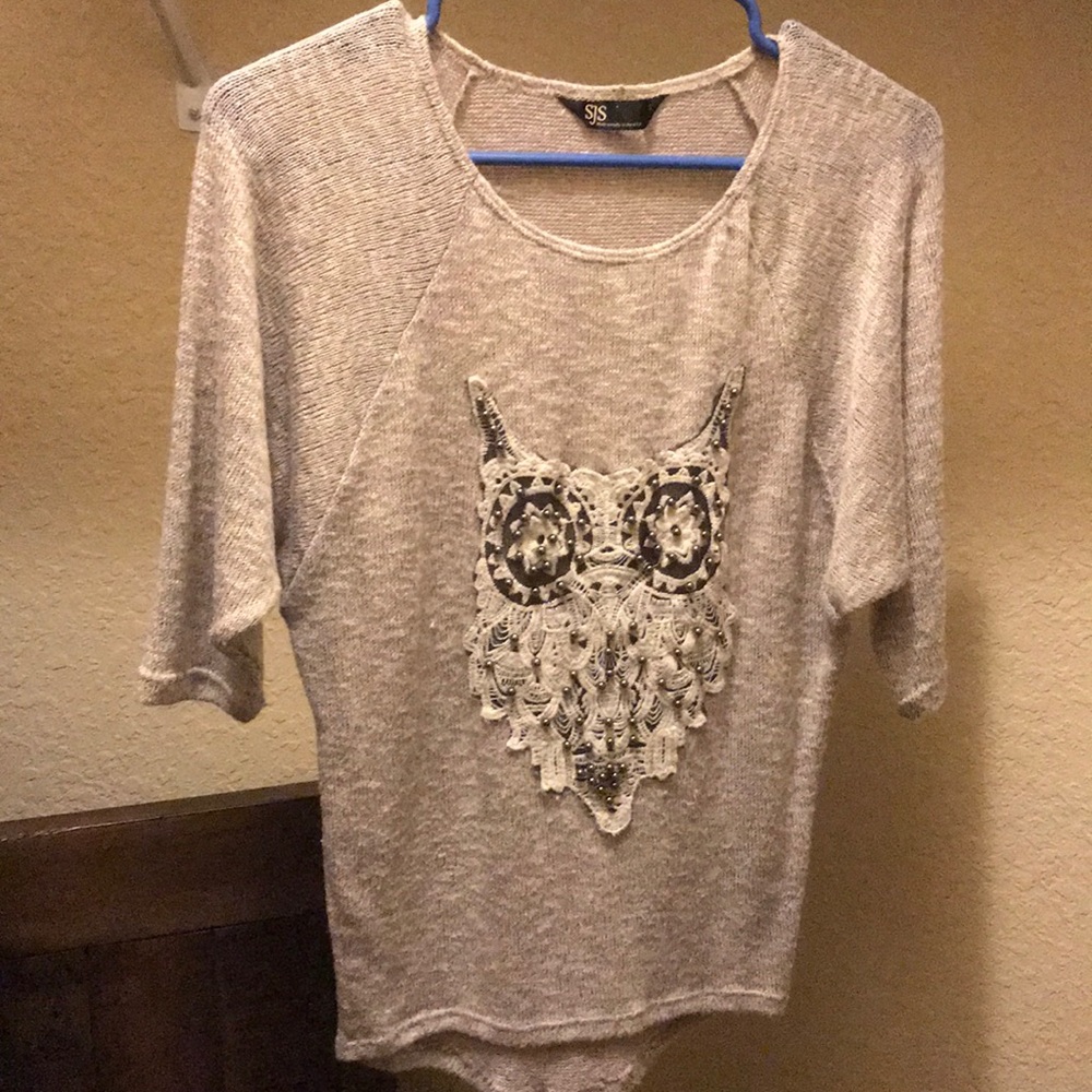 Light silver/beige blouse owl print